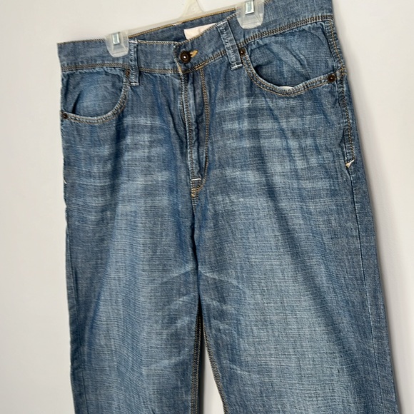 DKNY Vintage Distressed denim jeans 34x32 EUC - Picture 6 of 10